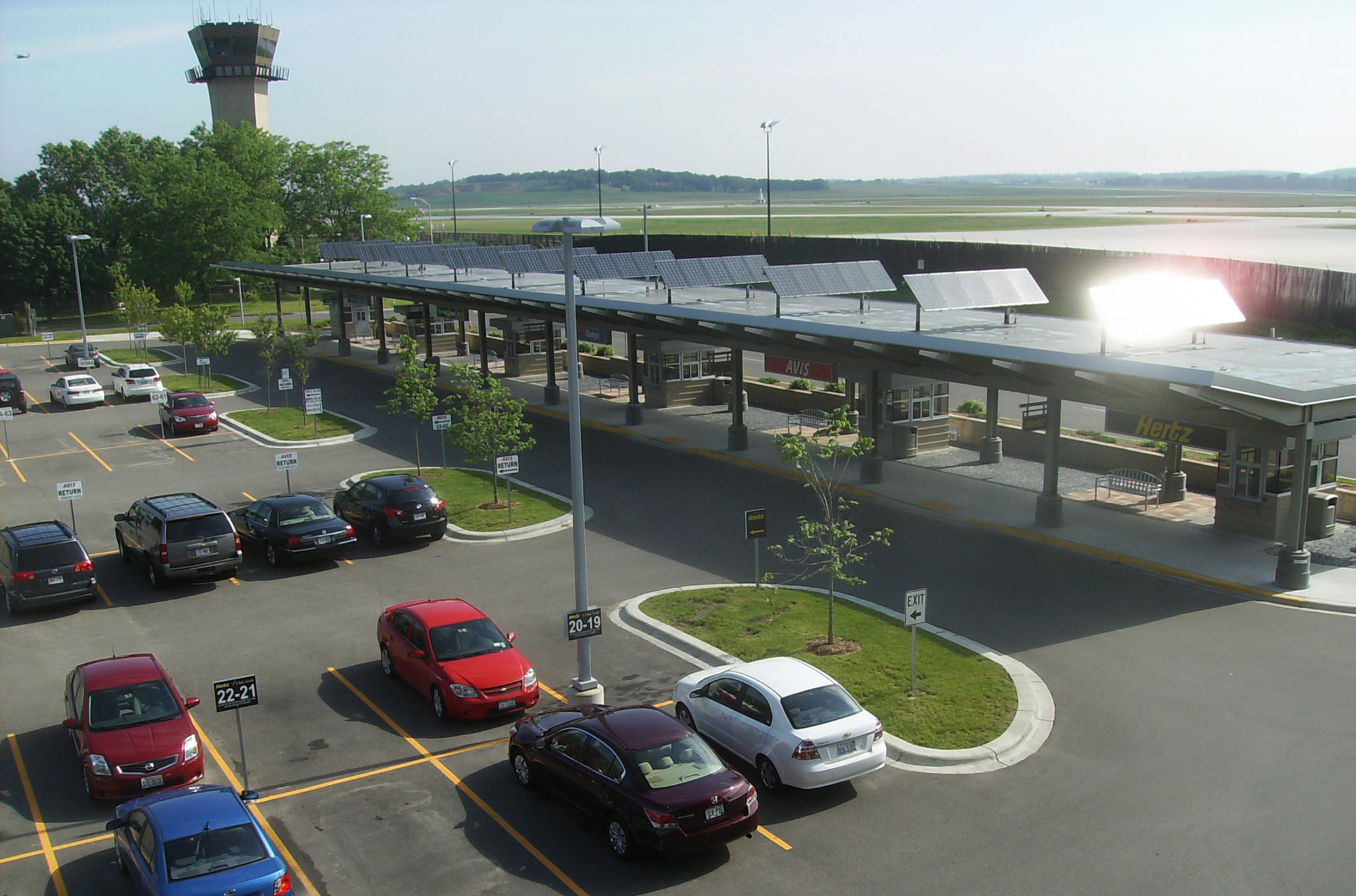 Dane County Regional Airport GRAEF